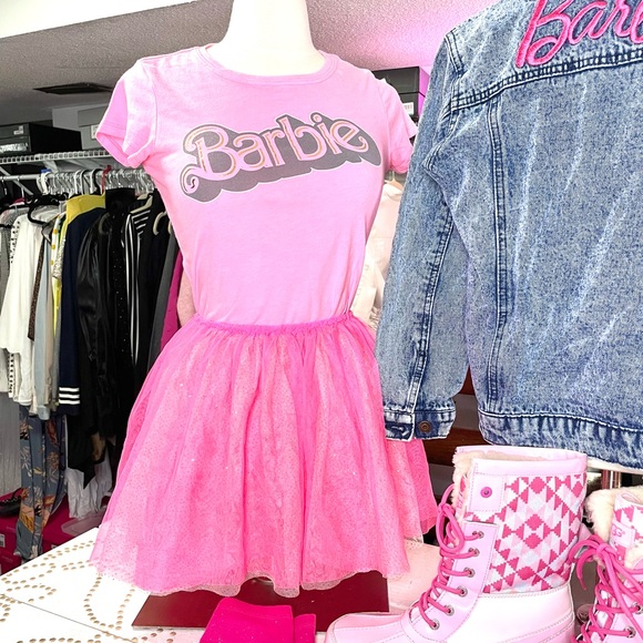 💖🌟💖🌟Entire Barbie Girl Outfit! Uggs! - Picture 17 of 17